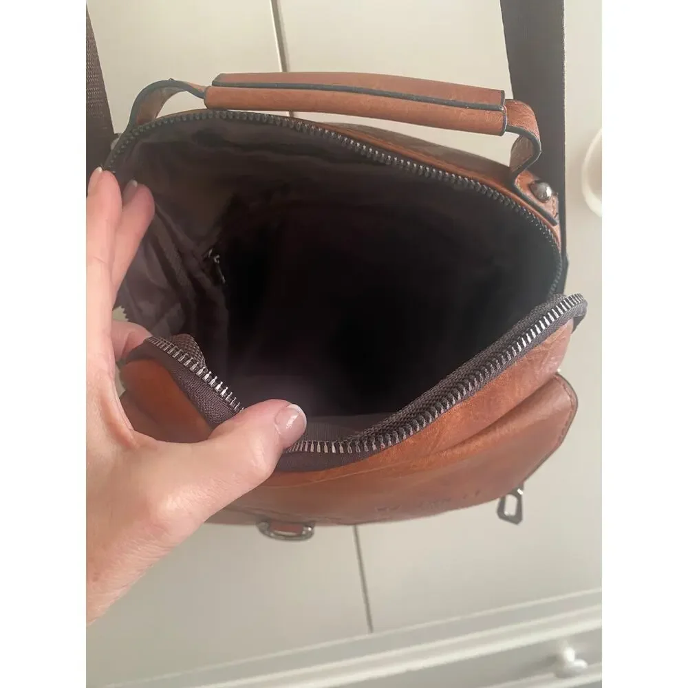 WEIXIER Men's Crossbody Bag Faux Leather Small Shoulder Bag Cognac Brown NWOT